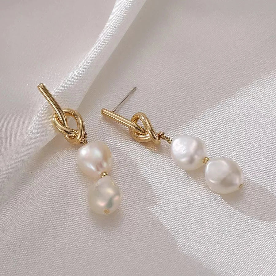 Auraliv Earrings